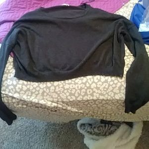 Long sleeve crop top